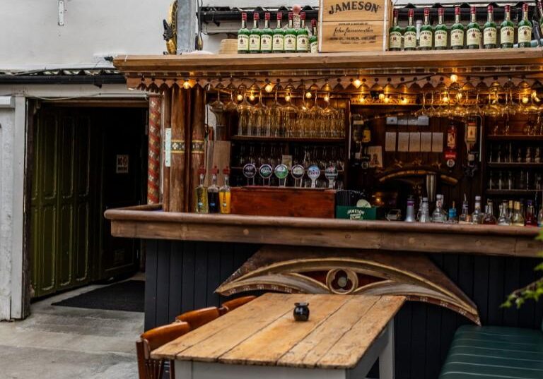 egans_bar_liscannor (46)